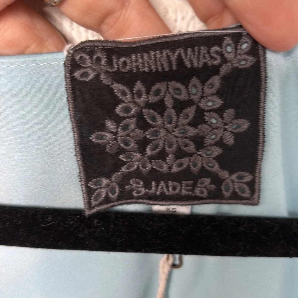 Johnny Was Silk Blue Floral Puff Sleeve Blouse size XS
